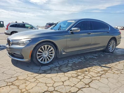 WBA7E2C5XGG****** 2016 BMW 7 Series