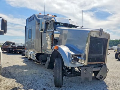 1XKWD69XXXJ****** 1999 Kenworth W900
