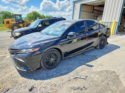 4T1T11AK7NU****** 2022 Toyota Camry