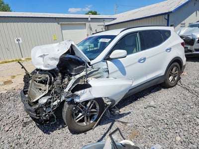 5NMZU3LB6HH****** 2017 Hyundai Santa Fe