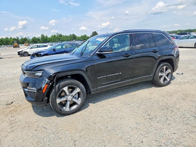 1C4RJYB67P8****** 2023 Jeep Grand Cherokee