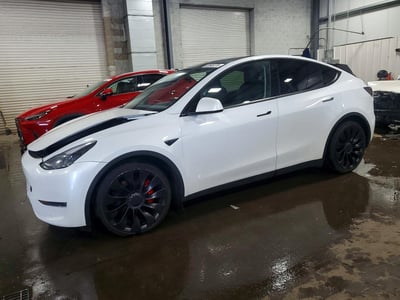 7SAYGDEF1NF****** 2022 Tesla Model Y
