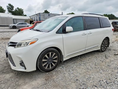 5TDYZ3DC9KS****** 2019 Toyota Sienna
