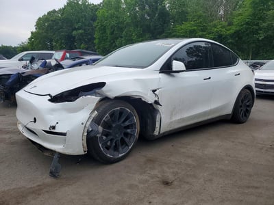 7SAYGDEE3NF****** 2022 Tesla Model Y