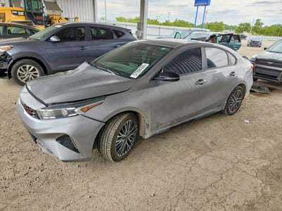 3KPF54AD2RE****** 2024 Kia Forte