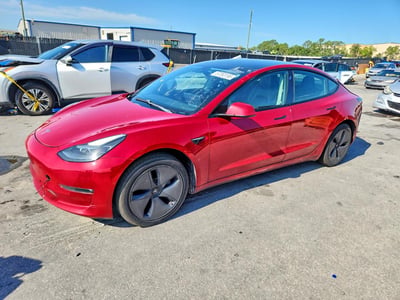 5YJ3E1EBXMF****** 2021 Tesla Model 3