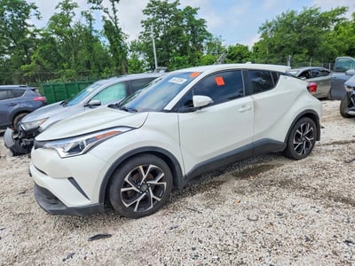 NMTKHMBX5JR****** 2018 Toyota C-HR