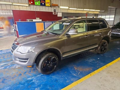 WVGCB77L08D****** 2008 Volkswagen Touareg