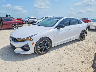 2022 Kia K5