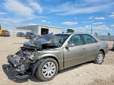 4T1BF22K71U****** 2001 Toyota Camry