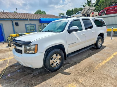 1GNUKJE30AR****** 2010 Chevrolet Suburban