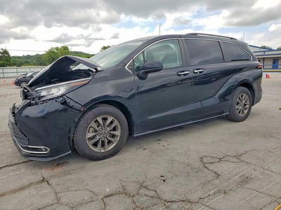 5TDYRKEC9PS****** 2023 Toyota Sienna