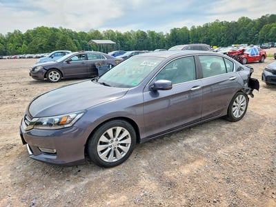 1HGCR2F84DA****** 2013 Honda Accord