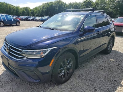 3VVMB7AX1RM****** 2024 Volkswagen Tiguan