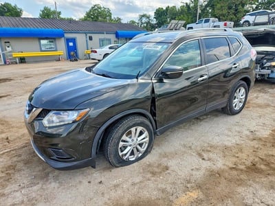 5N1AT2MVXFC****** 2015 Nissan Rogue