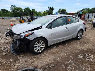 3KPFL4A7XHE****** 2017 Kia Forte