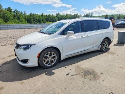 2C4RC1GG3HR****** 2017 Chrysler Pacifica