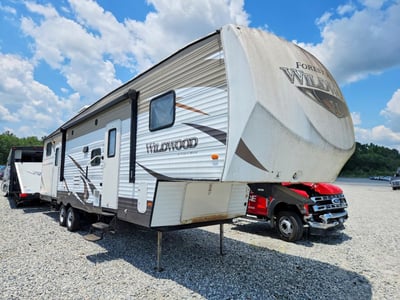 4X4FWDJ29GA****** 2016 Forest River Wildwood Towables