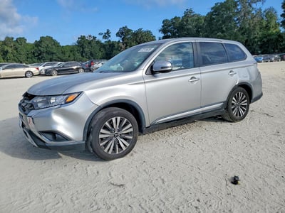 JA4AD3A32KZ****** 2019 Mitsubishi Outlander