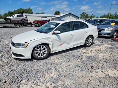 3VWDX7AJ2DM****** 2013 Volkswagen Jetta
