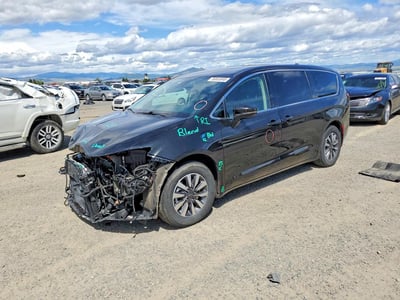 2022 Chrysler Pacifica Hybrid