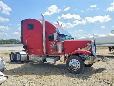 1FUPCSZB9YL****** 2000 Freightliner Classic Xl