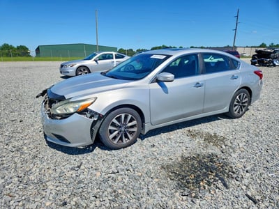 1N4AL3AP8HC****** 2017 Nissan Altima