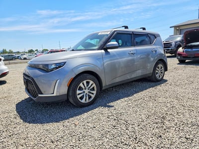 KNDJ23AU6P7****** 2023 Kia Soul