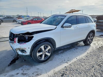 WDC0G4JB5JV****** 2018 Mercedes-Benz GLC-Class