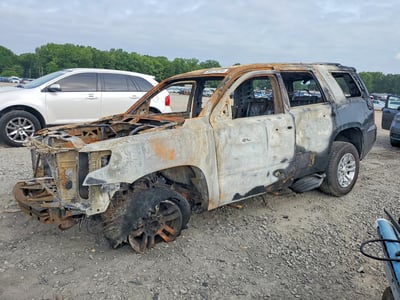 1GNSCAKC8FR****** 2015 Chevrolet Tahoe
