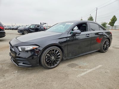 WDD3G4EB6KW****** 2019 Mercedes-Benz A-Class
