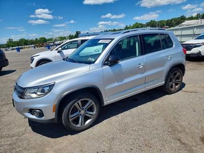 WVGUV7AX2HK****** 2017 Volkswagen Tiguan