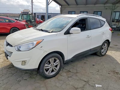 KM8JU3AC1DU****** 2013 Hyundai Tucson