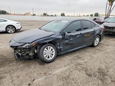 2025 Toyota Camry Hybrid
