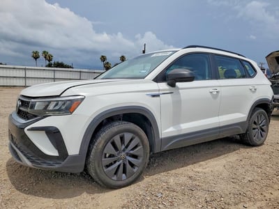 3VVCX7B21NM****** 2022 Volkswagen Taos