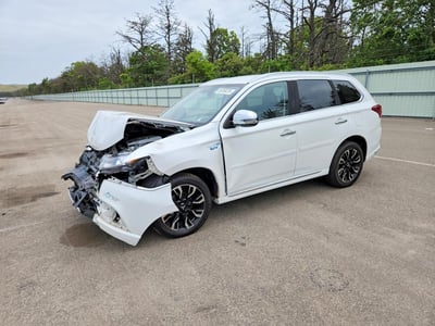 JA4J24A50JZ****** 2018 Mitsubishi Outlander