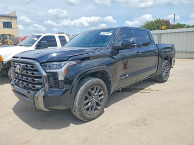 5TFNA5DB8NX****** 2022 Toyota Tundra