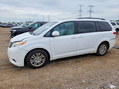 5TDYK3DCXDS****** 2013 Toyota Sienna
