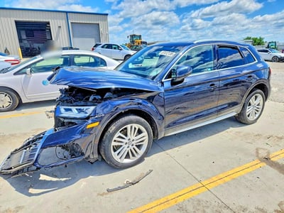 WA1BNAFY6J2****** 2018 Audi Q5