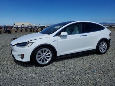 5YJXCBE28GF****** 2016 Tesla Model X