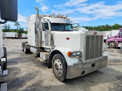 1XP5DU9X46N****** 2006 Peterbilt 379
