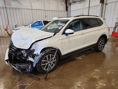 3VV3B7AX2JM****** 2018 Volkswagen Tiguan