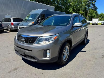 5XYKTCA67FG****** 2015 Kia Sorento