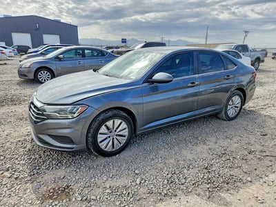 3VWC57BUXKM****** 2019 Volkswagen Jetta