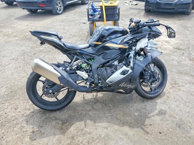 ML5ZXCS13TD****** 2026 Kawasaki Ninja ZX-4R