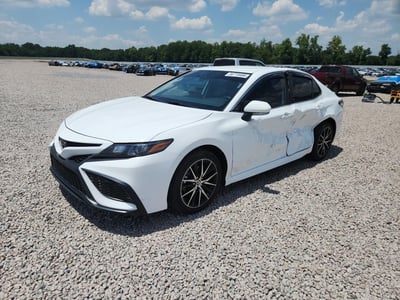 4T1T11AKXRU****** 2024 Toyota Camry