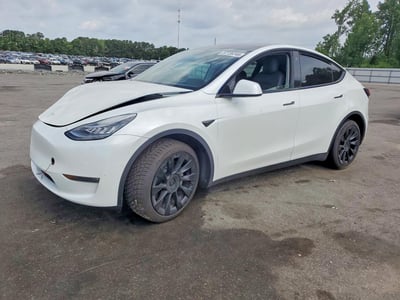 7SAYGDEE9NF****** 2022 Tesla Model Y