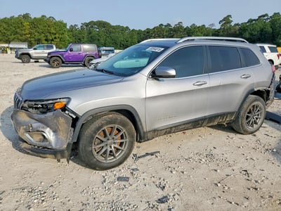 1C4PJLDB0KD****** 2019 Chrysler Cherokee