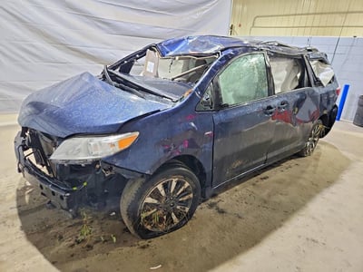 5TDJZ3DC2KS****** 2019 Toyota Sienna