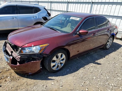 1HGCP26388A****** 2008 Honda Accord